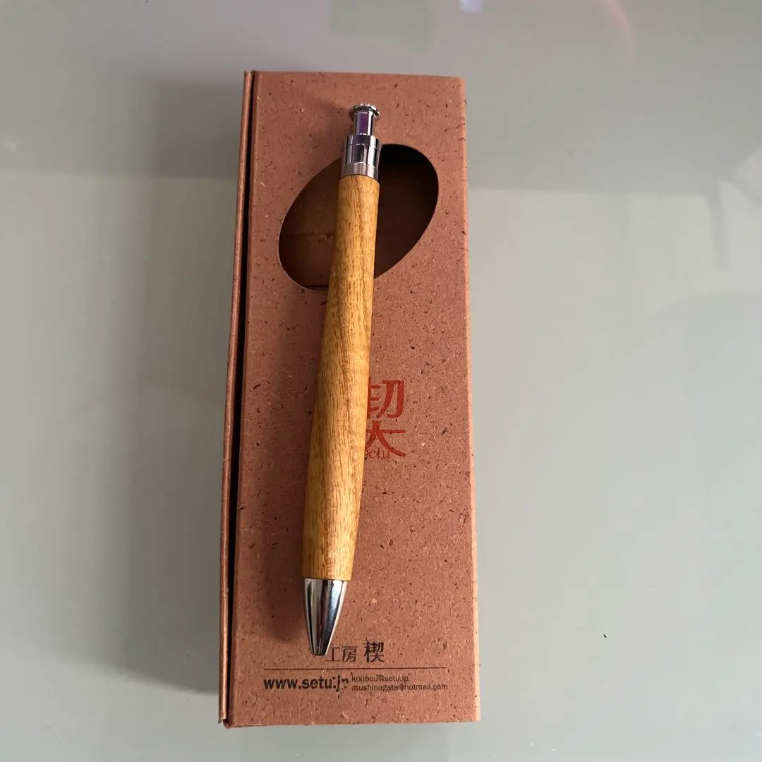 m55698598984_1.jpg?1762994336