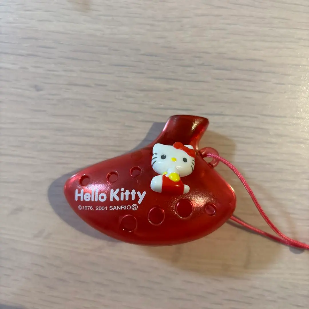 4.キティ 楽器セット いちごマラカス 笛 オカリナ カスタネット