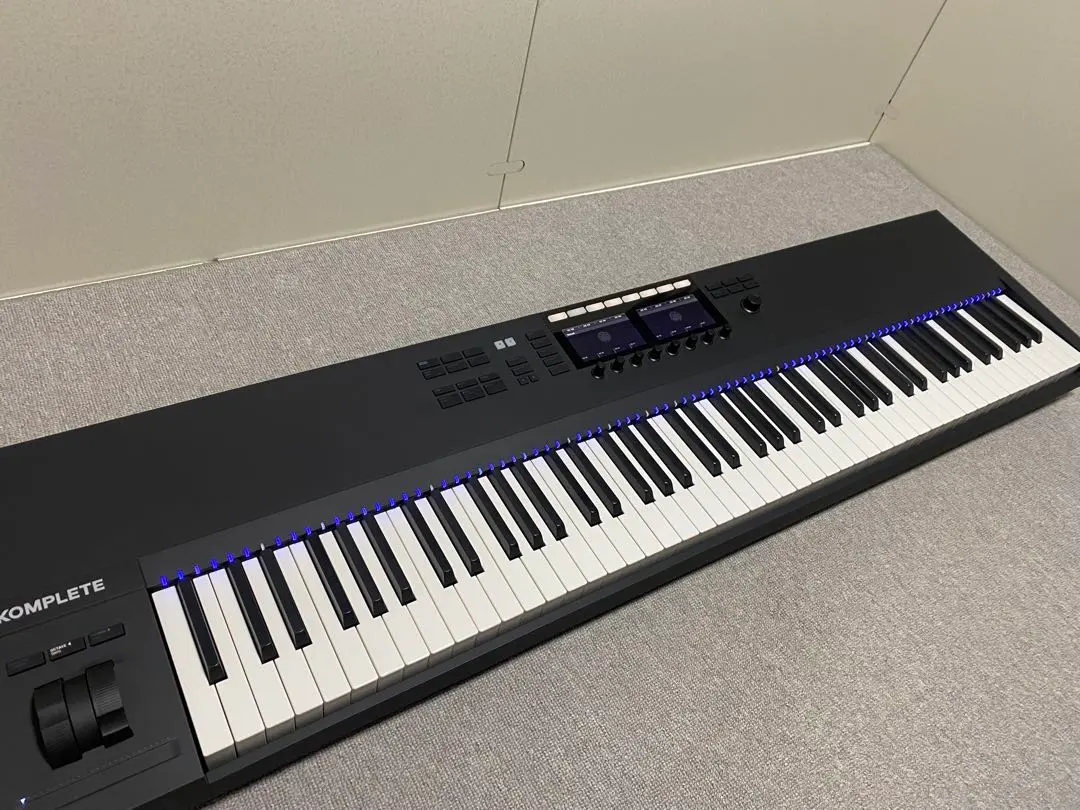 2026年最新】KOMPLETE KONTROL s61の人気アイテム - メルカリ