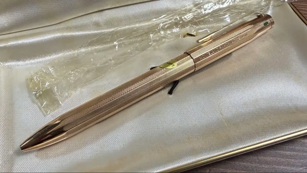 2026年最新】モンブラン 4色 ボールペンの人気アイテム - メルカリ