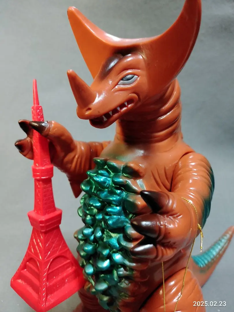 2026年最新】ブルマァク ジャイアントゴモラの人気アイテム - メルカリ