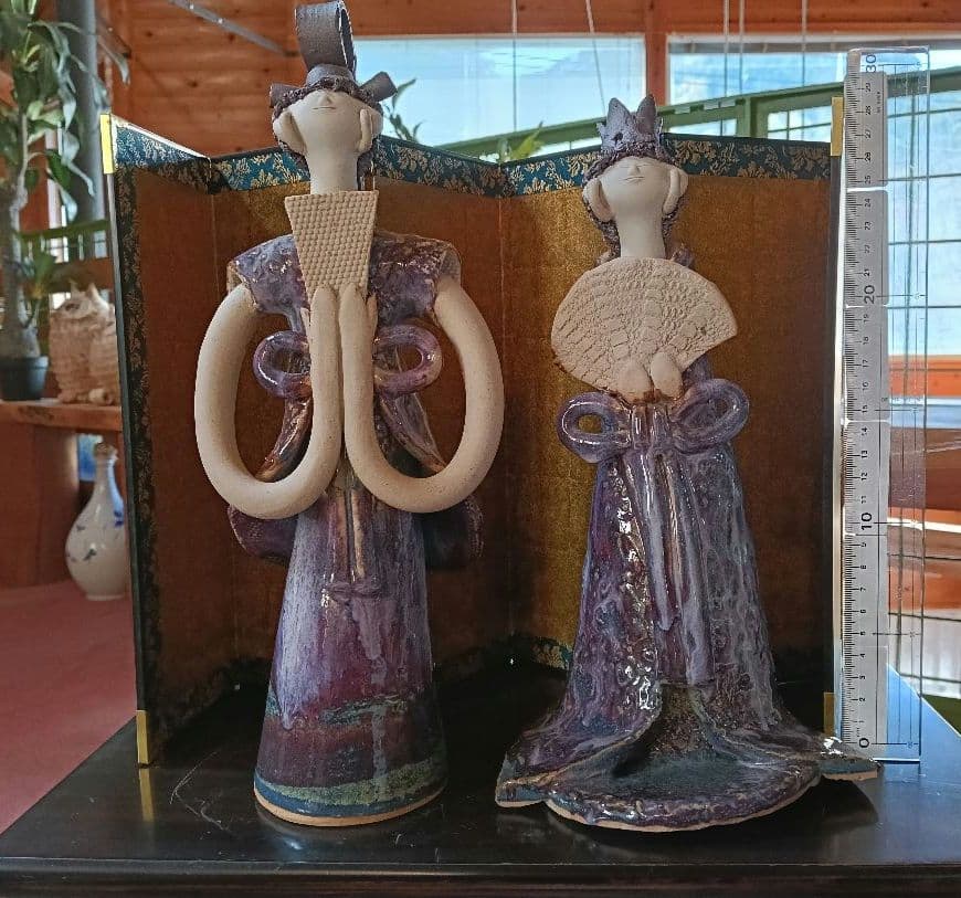 砥部焼 青芳人形 作家森元青芳 紫色のひな祭り人形 2体セット - メルカリ