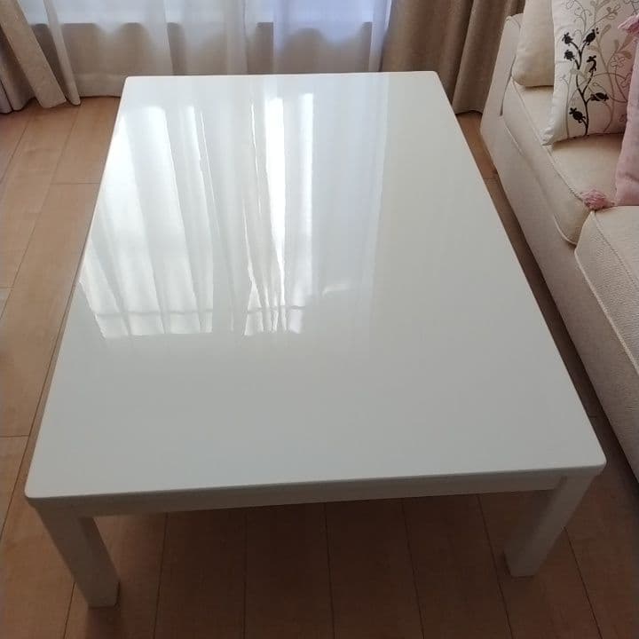 美品　こたつ　テーブル　ホワイト白 長方形 ヒーター付　鏡面　120 美品 こたつ テーブル ホワイト 白 長方形 ヒーター付 鏡面 120