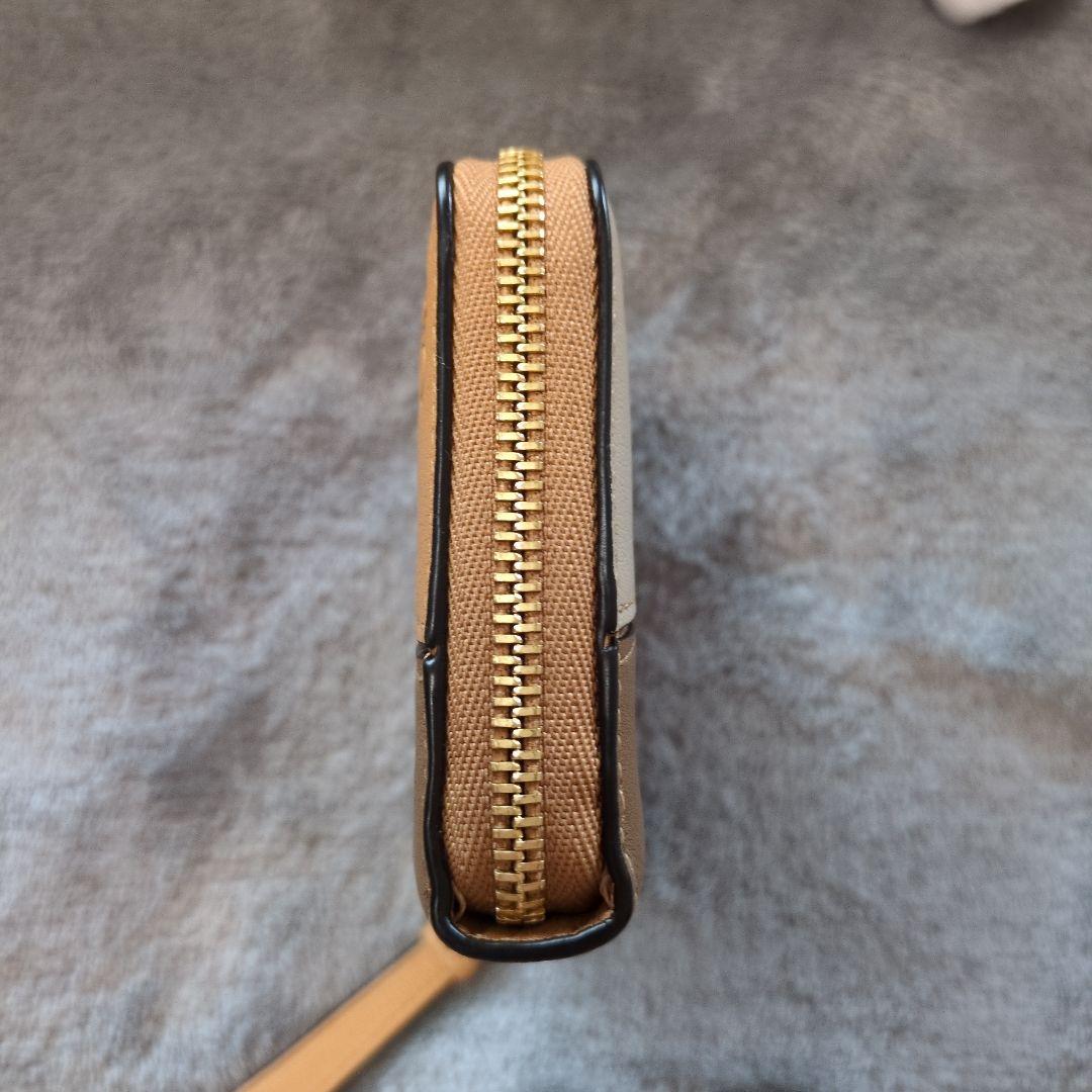 ロエベ　パズル　ラウンドジップ財布