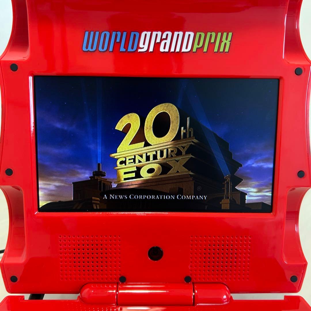 ディズニー カーズ 7インチポータブル DVDプレーヤー