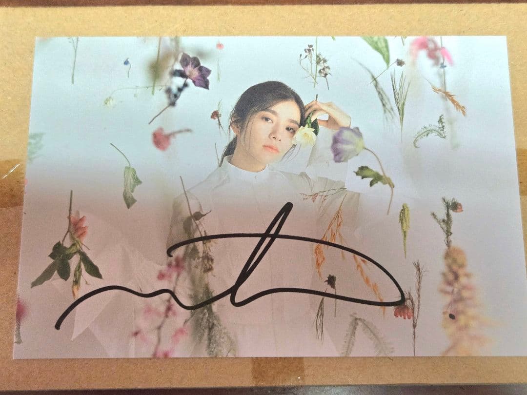 milet 直筆サイン入りポストカード Ordinary days - メルカリ