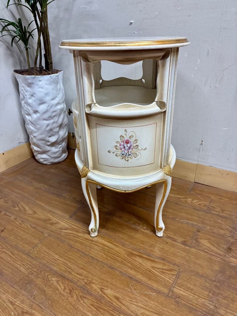 管386☆イタリア製☆ロココ調☆姫系☆ヒビ加工☆サイドテーブル