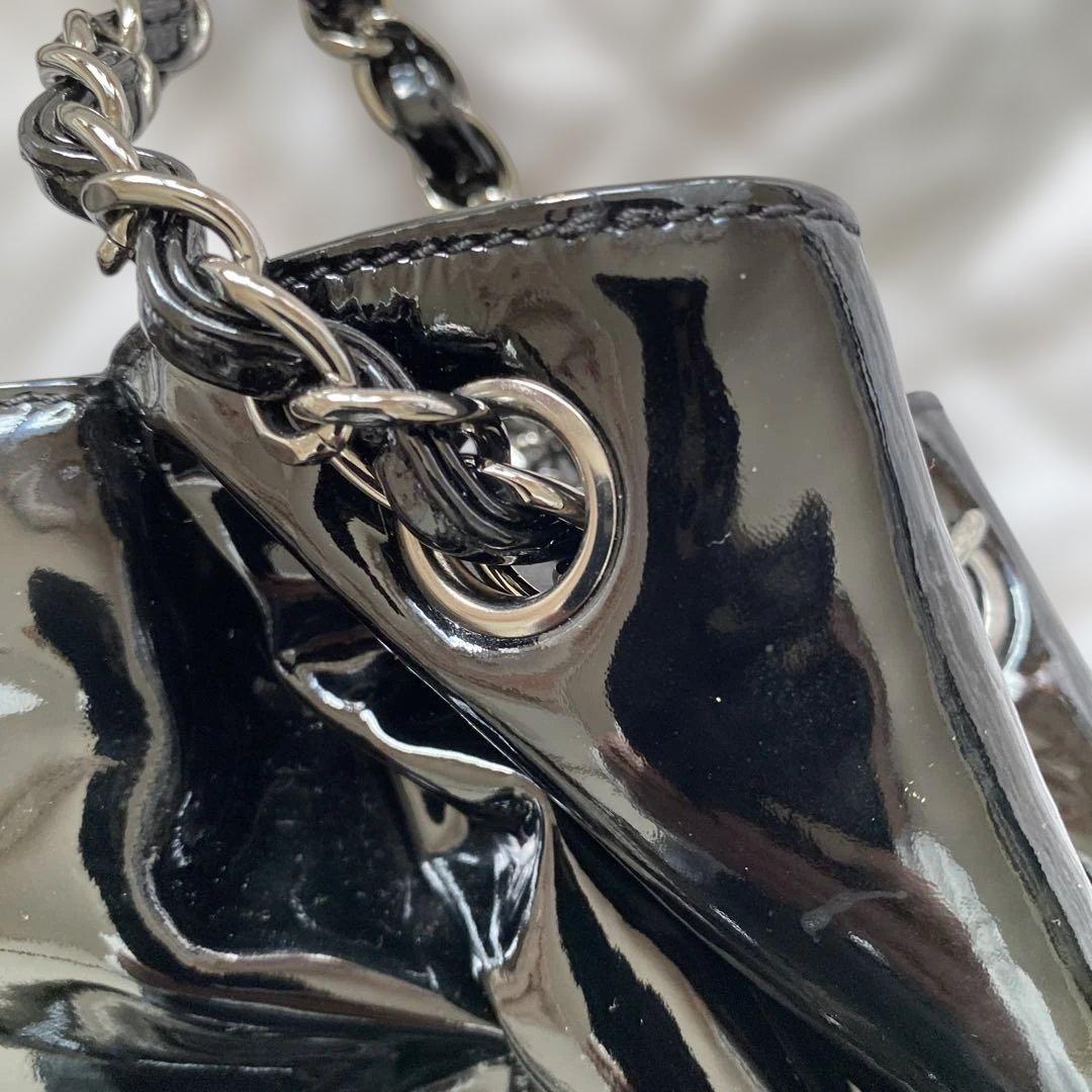 Y*A様 CHANEL 廃盤シャネルフラワーエナメルブラック ハンドバッグ