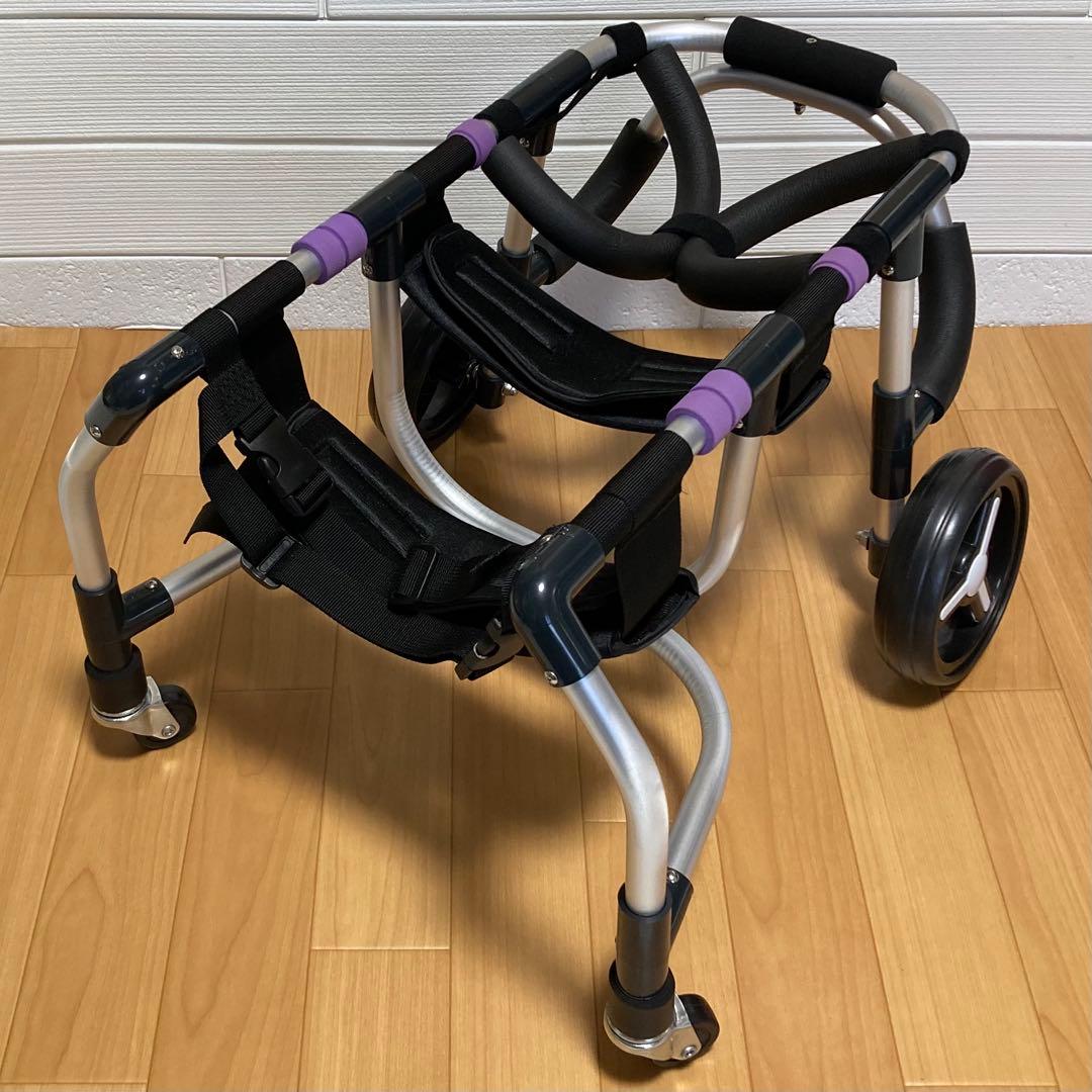 コスモス様専用ページ□中型犬用4輪 犬の車椅子 犬の歩行