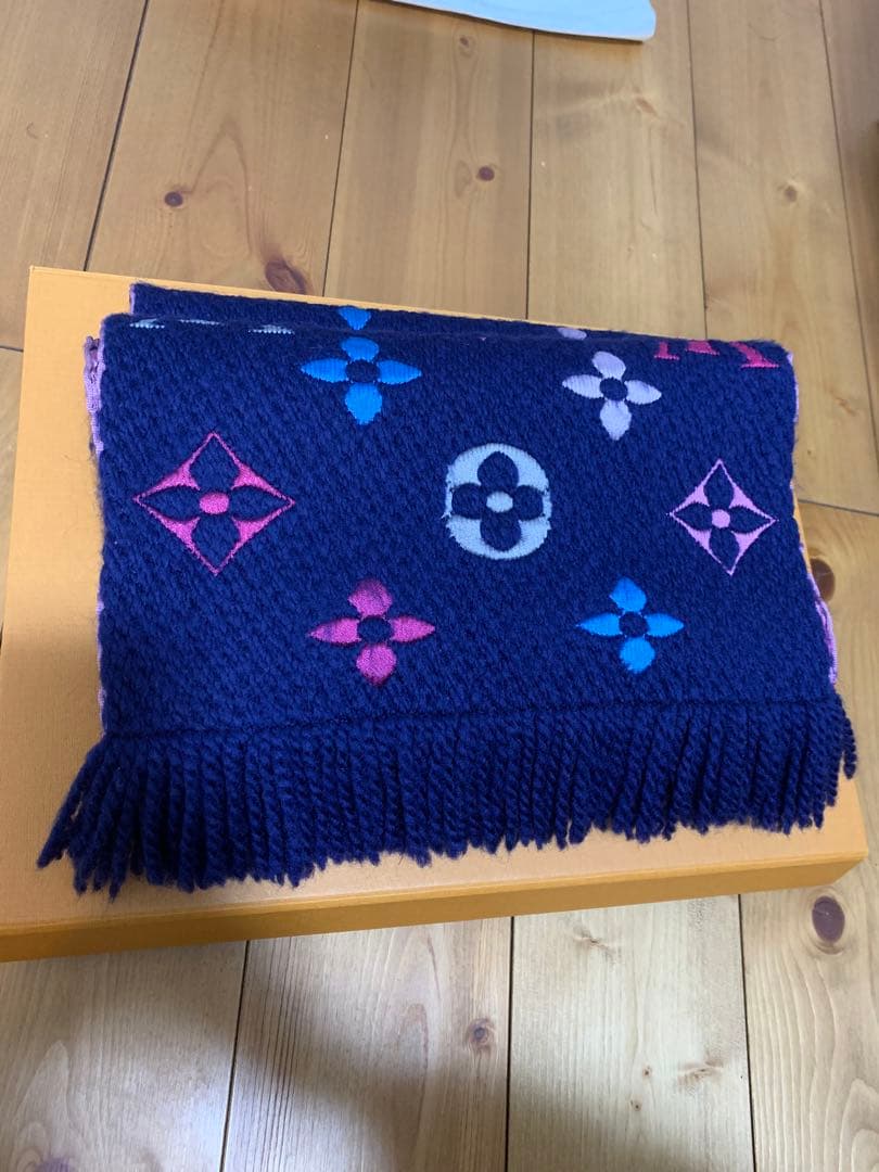 ⭐️ 超美品❗️ルイヴィトン マフラー ロゴマニア 希少レインボー