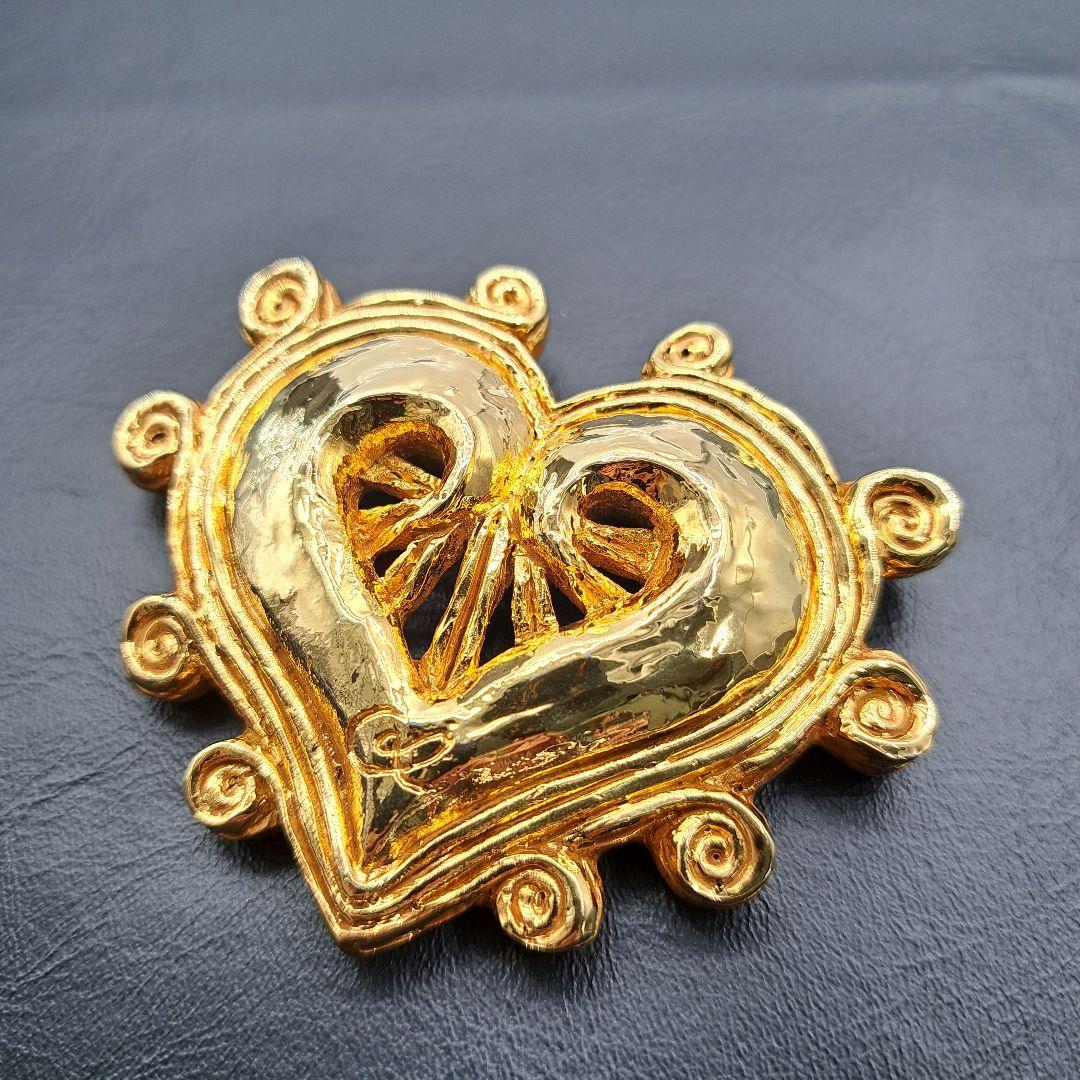 アウトレット ショップファッション - CHRISTIAN LACROIX brooch large