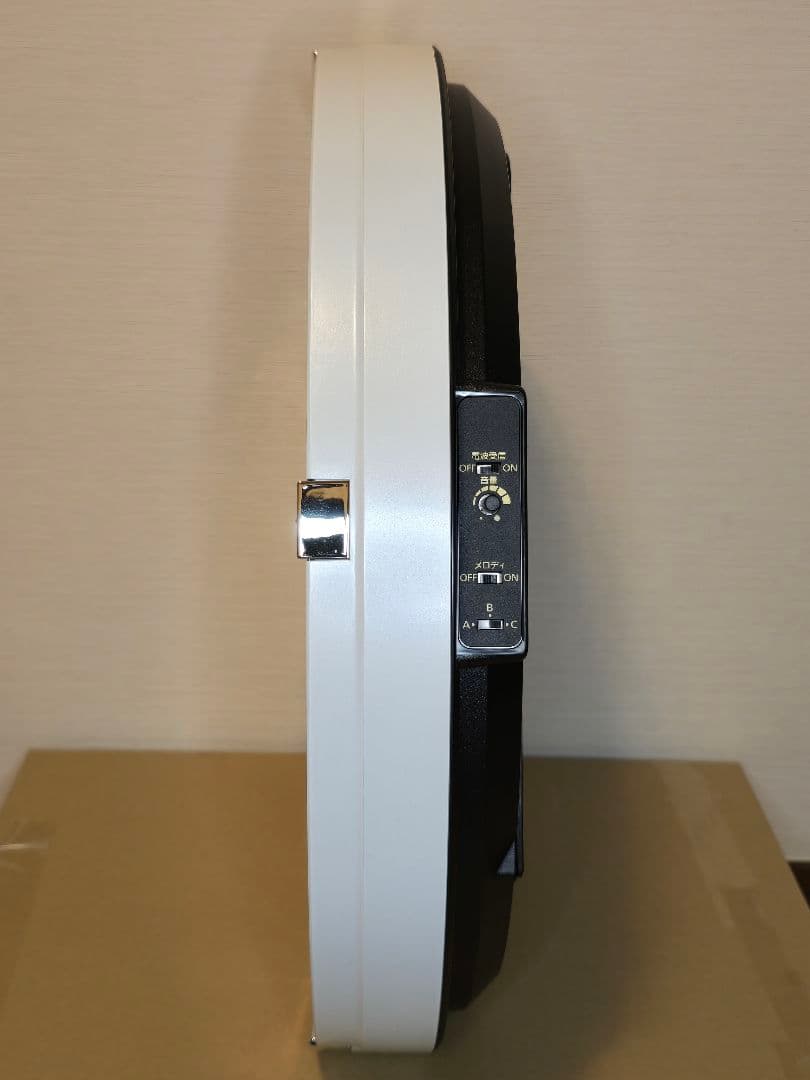 リズム 掛け時計 電波 からくり スモールワールド 4MN537RH