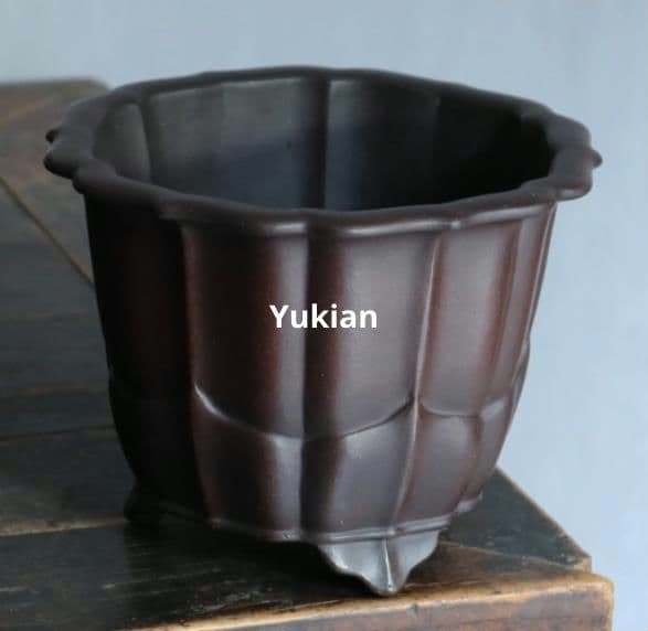 蓮華菱花三足高円盆 紫砂の鉢 盆栽鉢 植木鉢 小品盆栽