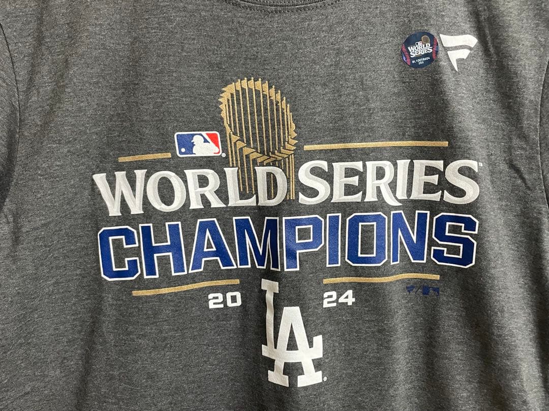 2024年ドジャース ワールドシリーズ Tシャツ&キャップ チャンピオンセット
