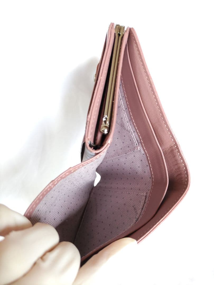 ジルスチュアート折りたたみ財布