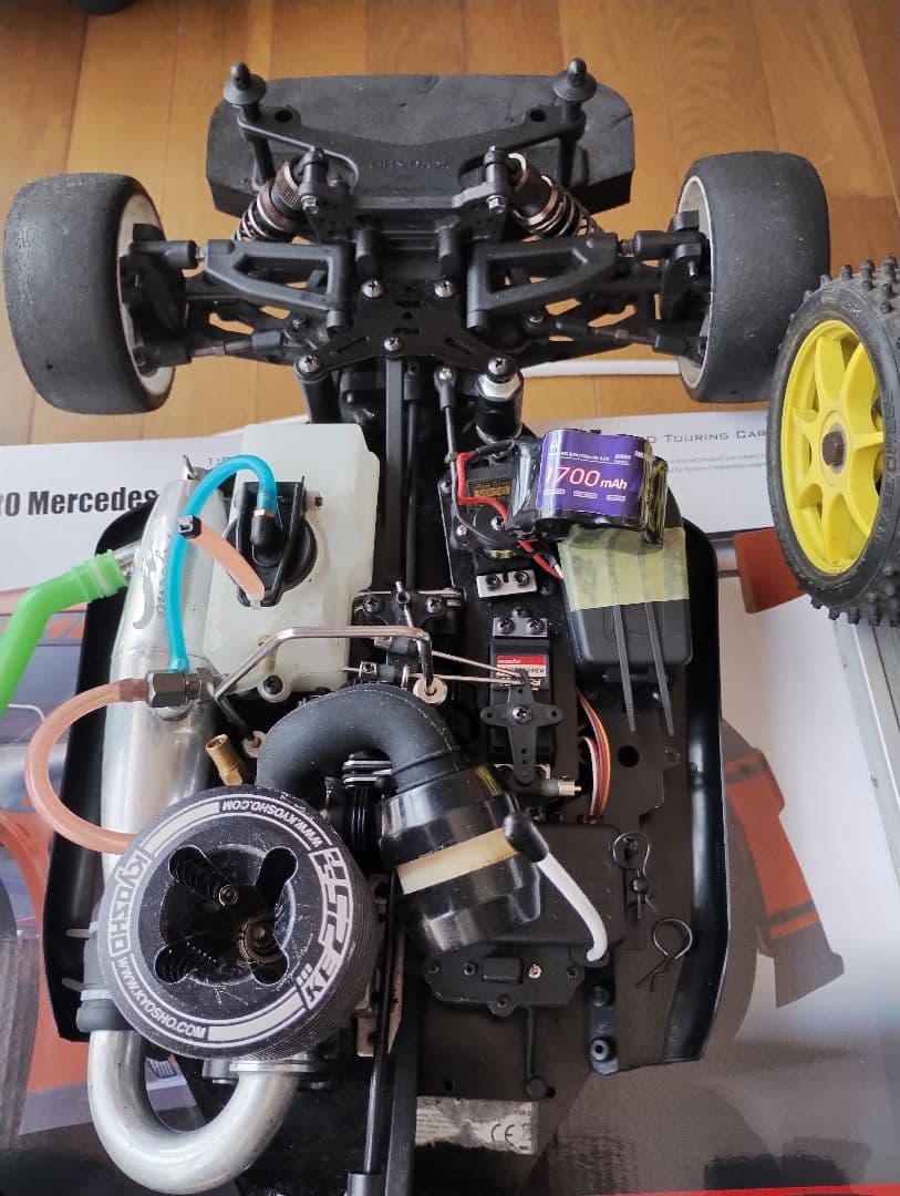 Inferno GT2 ＆ Inferno 各1機のシャーシとプロポのセット