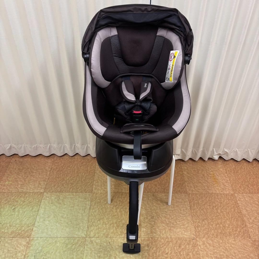 クリーニング済　☆綺麗☆　コンビ　ネルーム　エッグショック　回転リクライニング