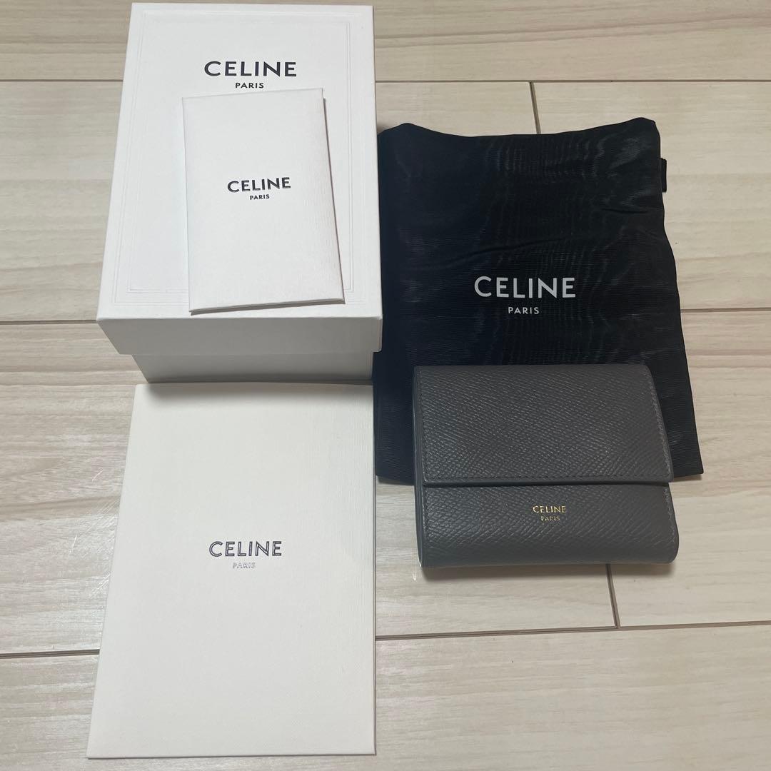 ★龍様★CELINE トリフォールドウォレット(箱・巾着・領収書付き) ☆龍様☆CELINE トリフォールドウォレット(箱・巾着・領収書付き) org.jpg