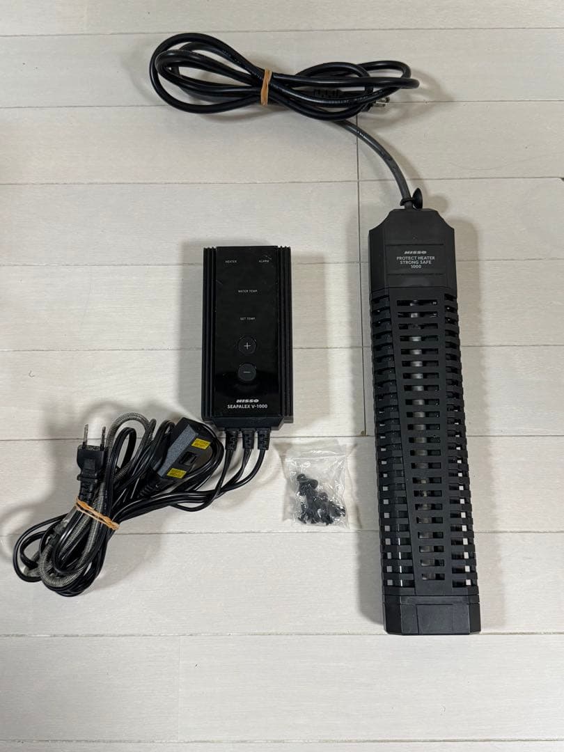 NISSO1000Wサーモスタットシーパレックスと1000Wヒーター