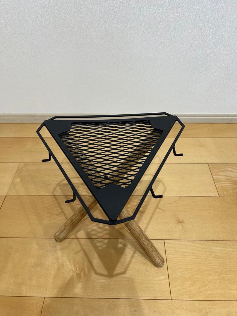 SomAbito 焚き火サイドスタンド SomAbito ソマビト 焚き火サイドスタンド SomAbito 焚き火