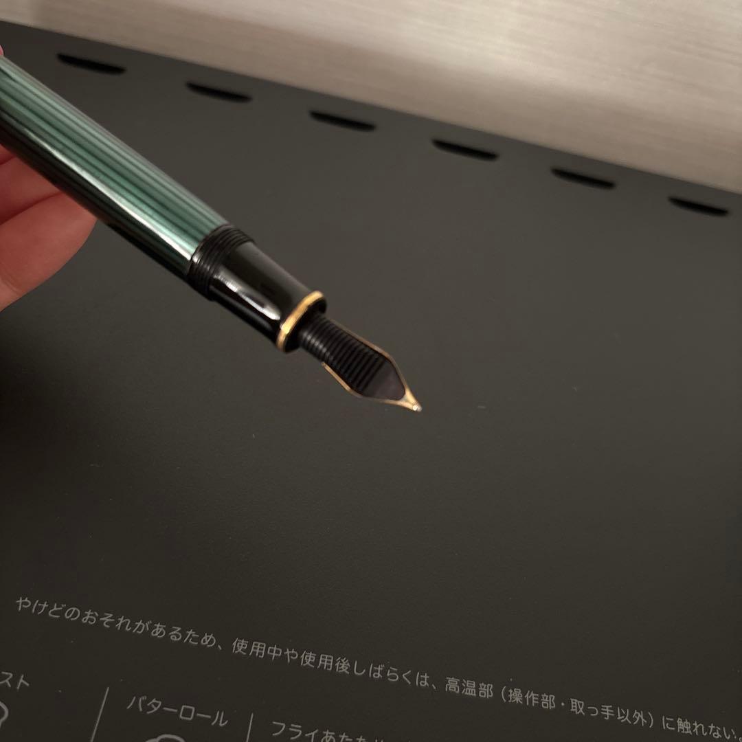 美品☆Pelikanペリカン万年筆☆ドイツ統一記念☆限定品20C-833 - メルカリ