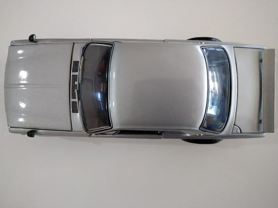 車ダイキャストミニカーＫＹＯＳＨＯ１／１８ニッサンスカイライン２０００ＧＴ−Ｒ