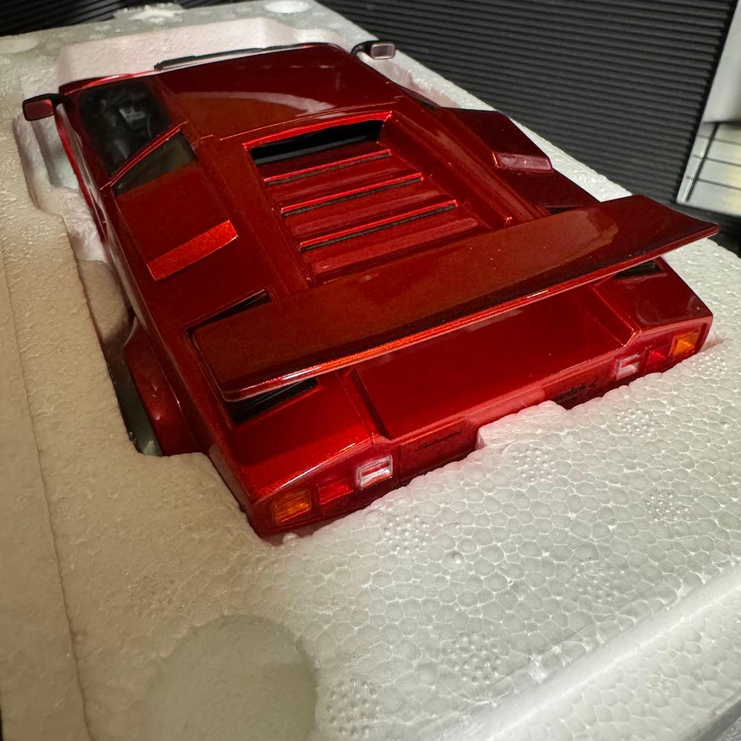 未展示品GTスピリット1/18ケーニッヒスペシャル カウンタックレッドメタリック