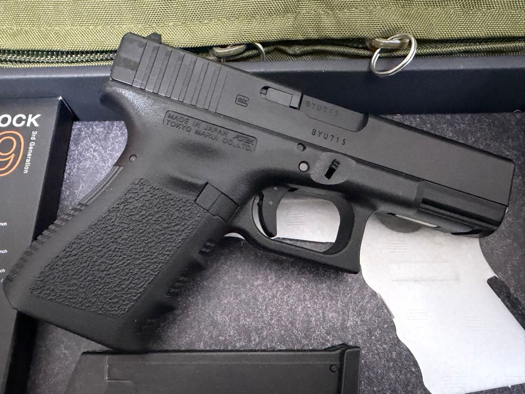 GLOCK 19 3rd Generation ガスガン　マルイ製オモチャ