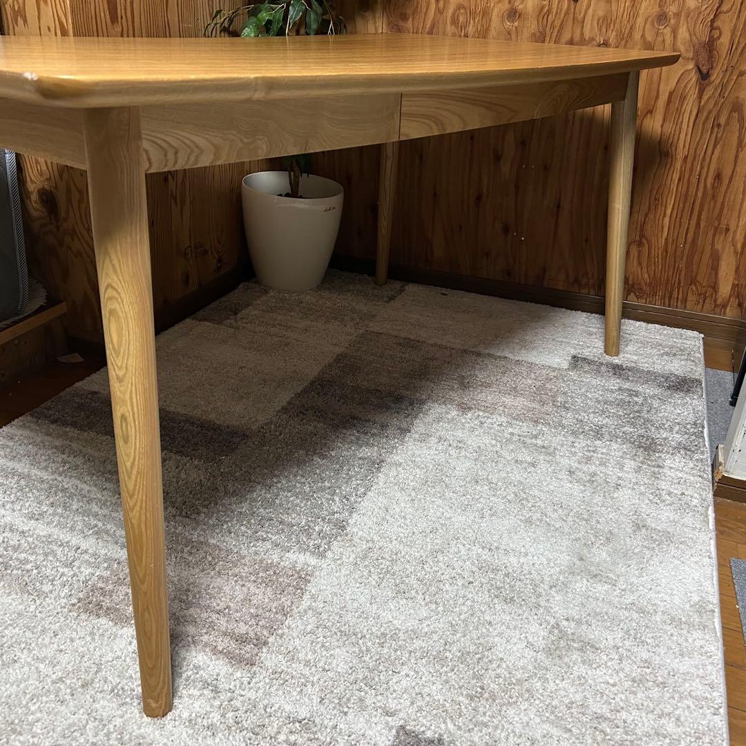 都内23区送料無料❗️ ダイニングテーブル　ダイニングチェア　３点セット✨