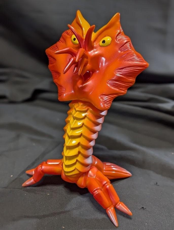 マルサン製／ガボラ。当時もの。ウルトラマンの怪獣汚れあるが価値は