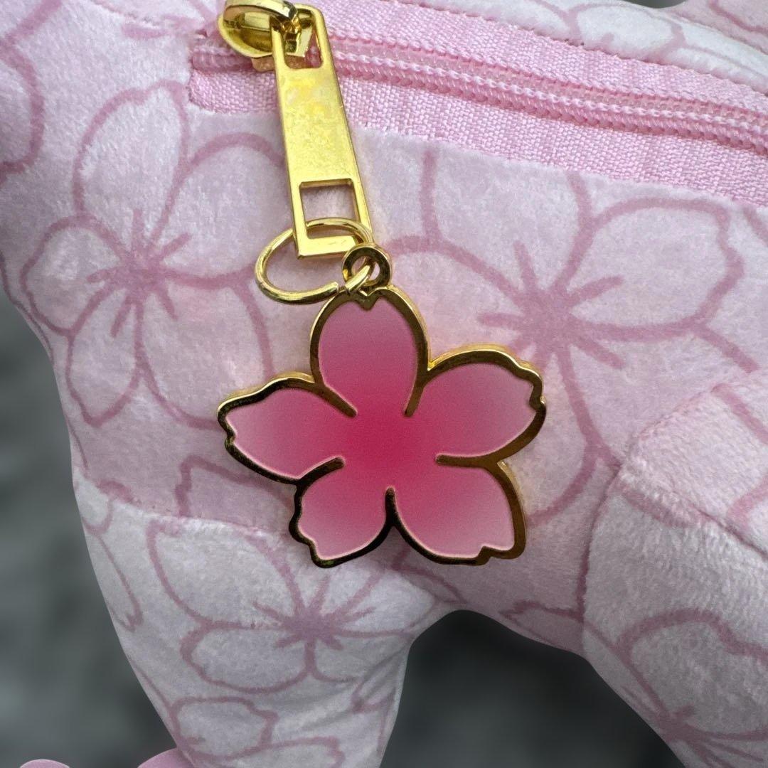 桜 ネッシー NESSIE algs 札幌 ピンバッチ付 APEX - メルカリ