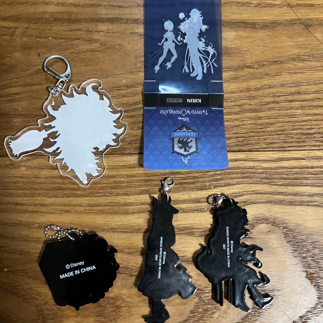 ツイステッドワンダーランド　イデア　フィギュア他　セット