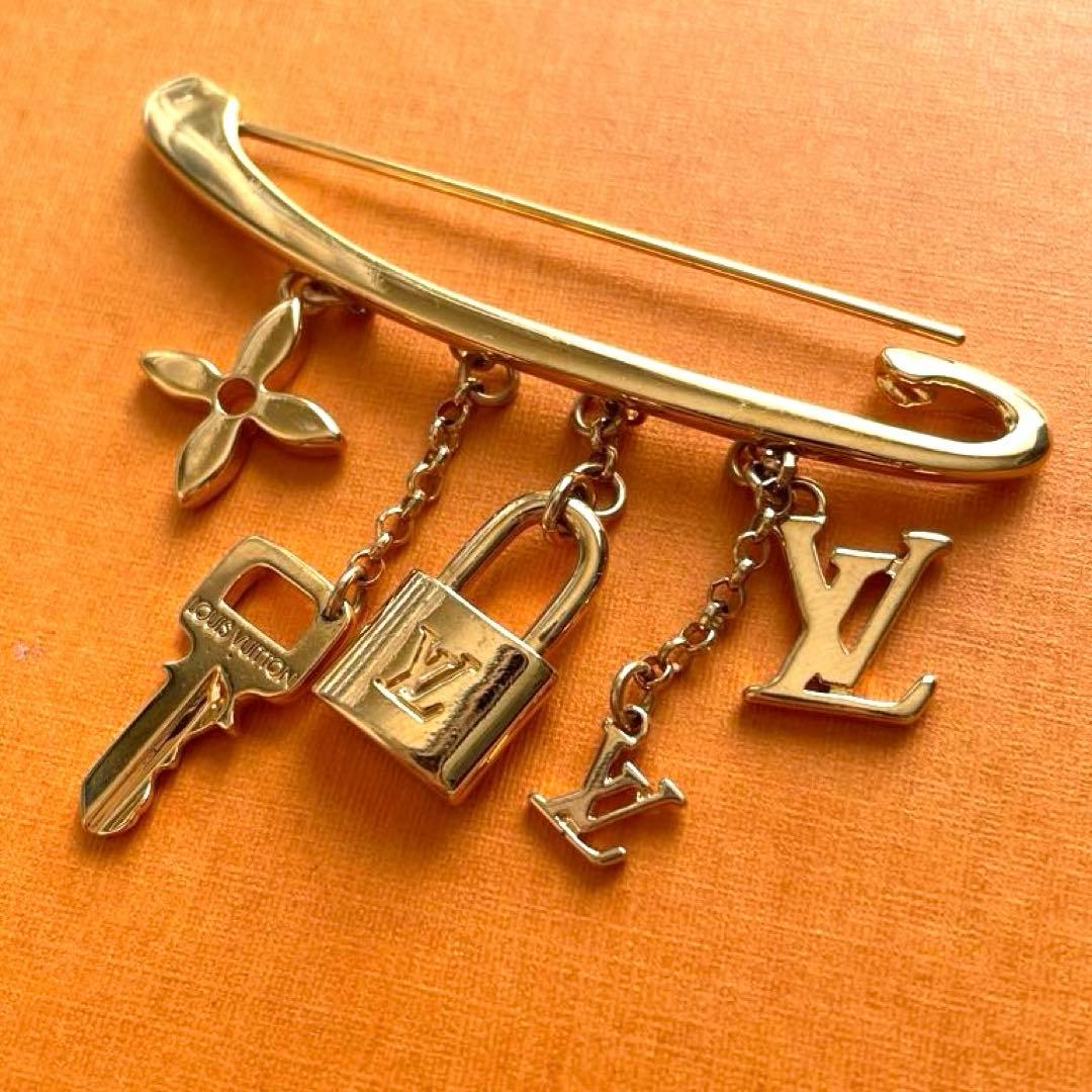 ルイヴィトン ブロッシュ エバングル ヌリス ピン ブローチ - メルカリ
