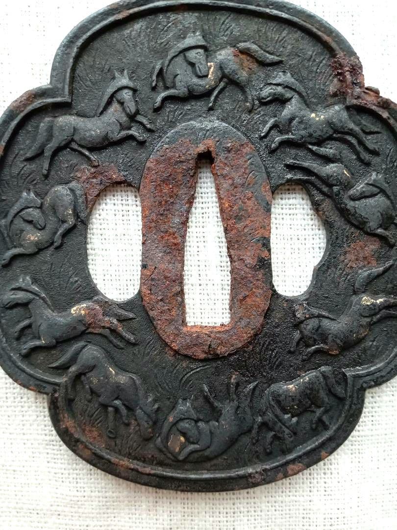 【刀・鍔】つば 馬柄／透かし／花柄／色々まとめて１０個 日本刀装具 武具 骨董