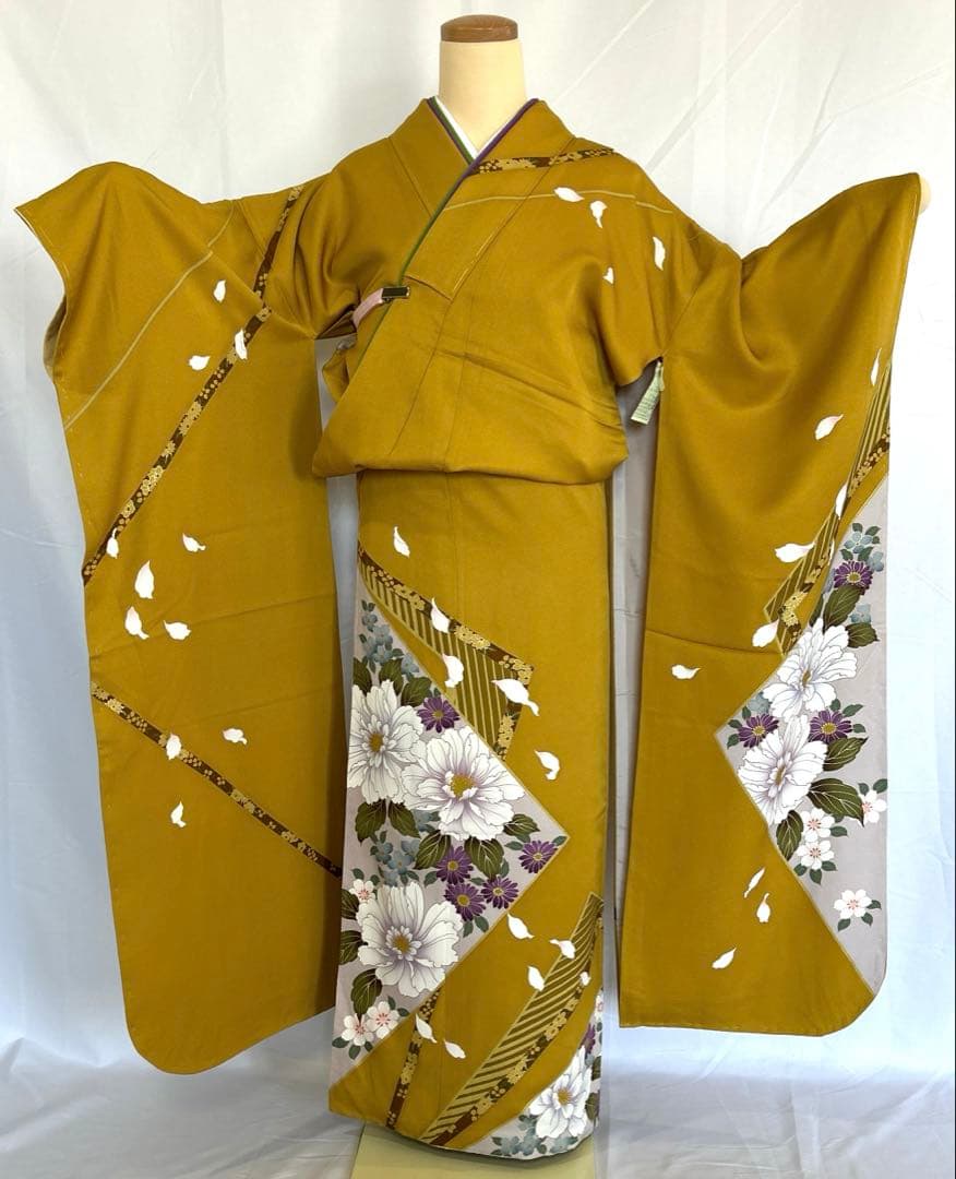 振袖☆成人式【正絹】☆身丈167 ☆黄土色系 ☆中古