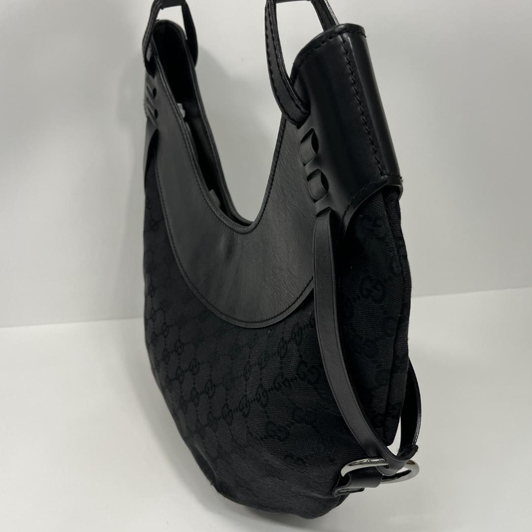 グッチ GGキャンバス 106250 ショルダーバッグ MBZ062