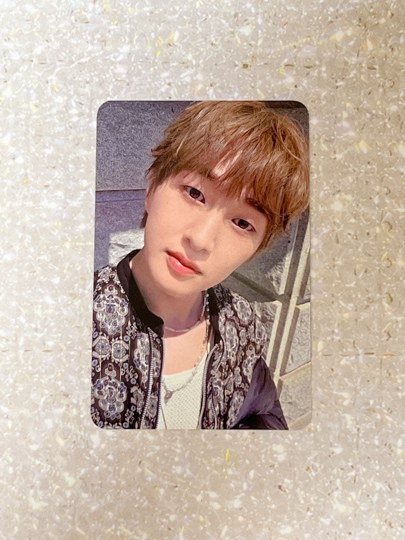 shinee onew オニュ アルバム 特典 トレカ - メルカリ