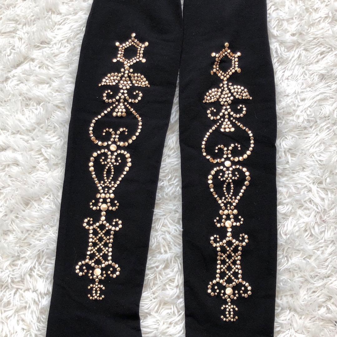 ［未使用］シャネル　メタルパーツ　スタッズ　ココマーク　ストッキング　タイツ