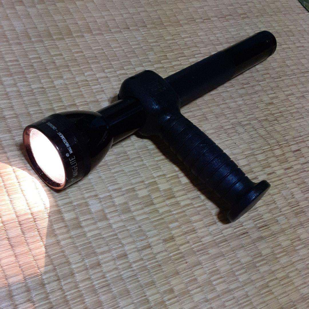 ハート型ガラスボトル 青と銀のクリスタル装飾