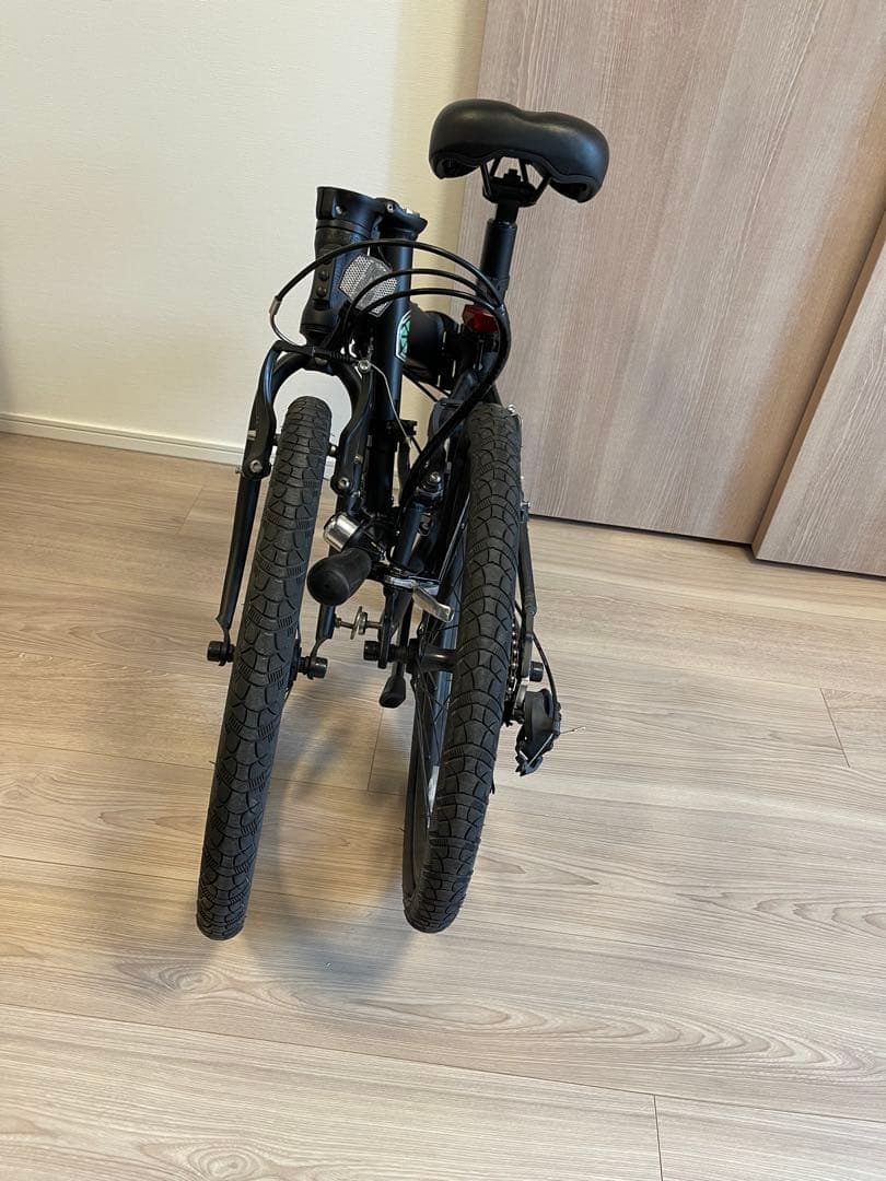 Dahon@Hit/折りたたみ自転車 20インチ ブラック 6 段変速