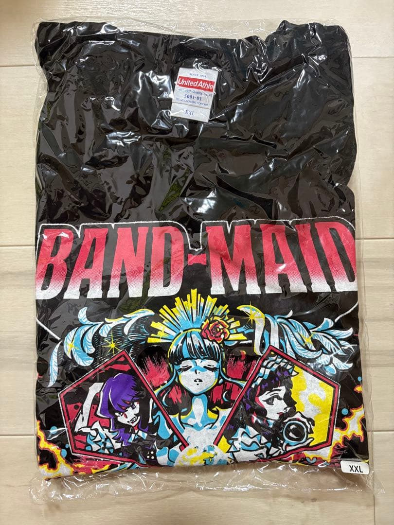 BAND-MAID 2023 AMECOMI-TシャツXXLサイズ公式物販 - メルカリ