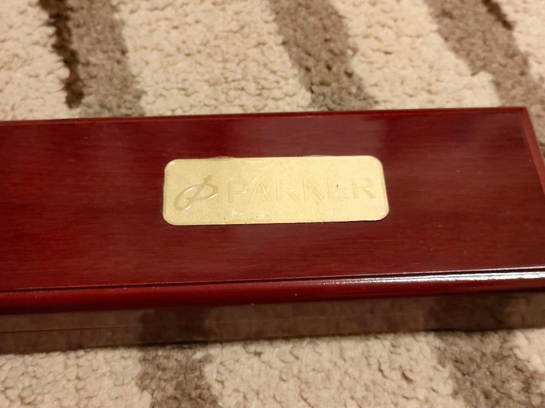 パーカー ソネット 万年筆 ゴールド雷紋装飾 木製ケース付き フランス製