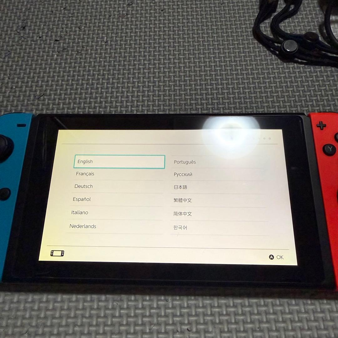 Nintendo Switch 本体セット　ネオンブルー・レッド　スイッチ