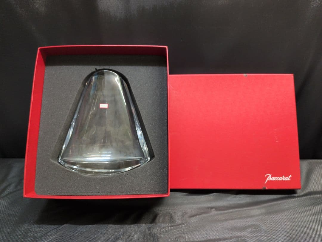 Baccarat バカラ 花瓶 フラワーベース メトロノーム型 M2644