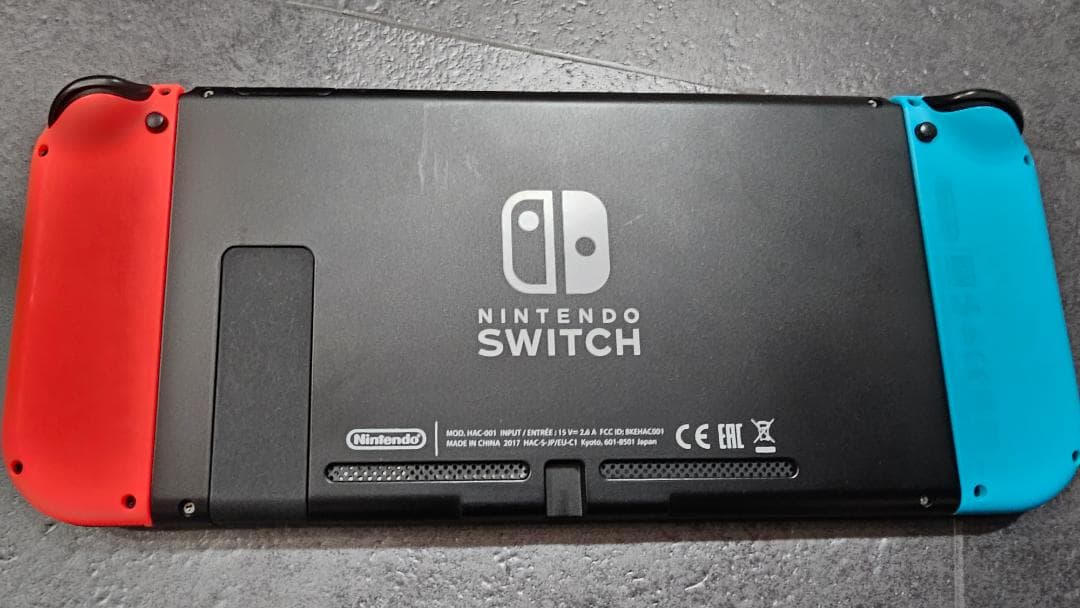 Nintendo Switch ネオンブルー/ネオンレッド 本体＋周辺機器3点