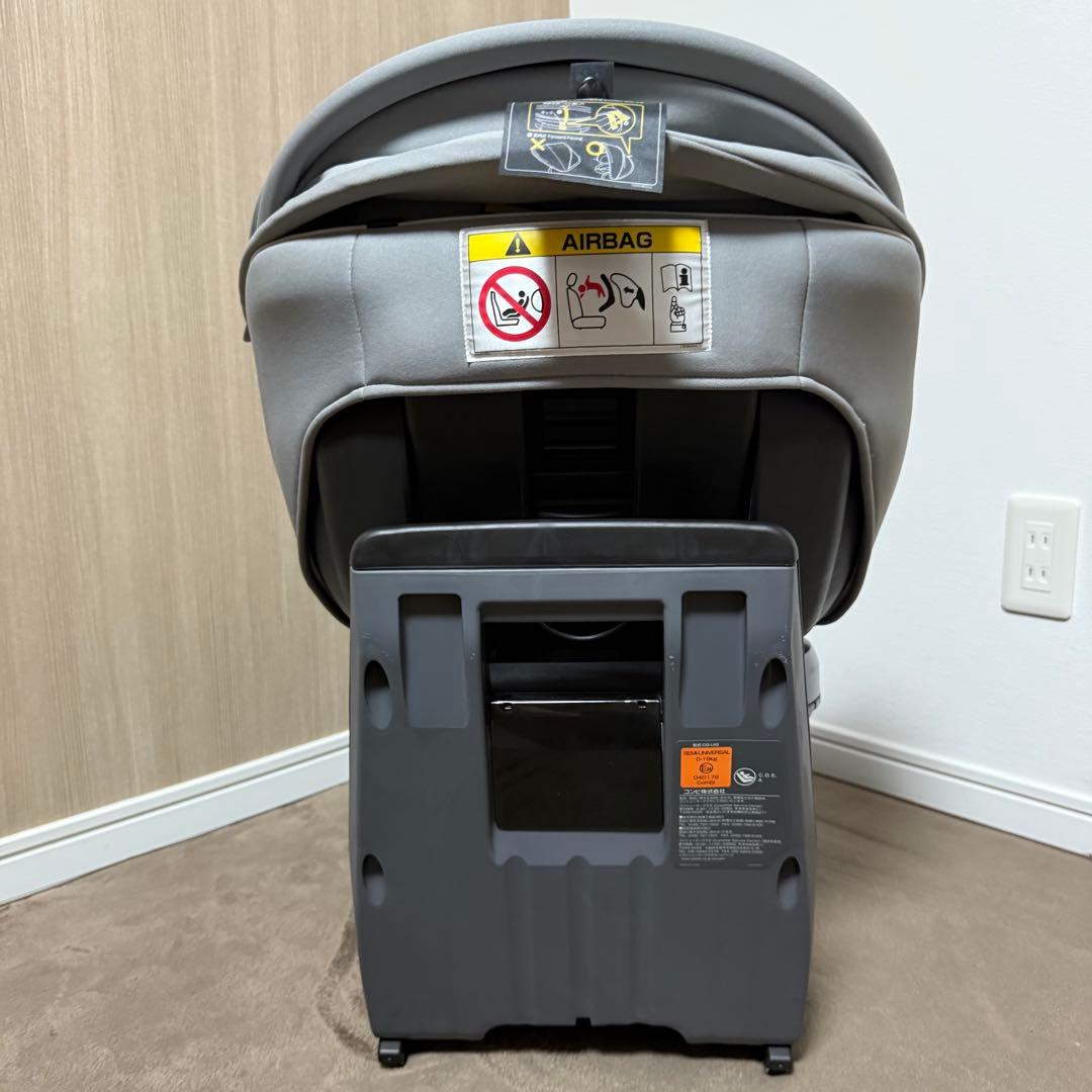 Combi コンビ　クルムーヴスマート Light ISOFIX JM