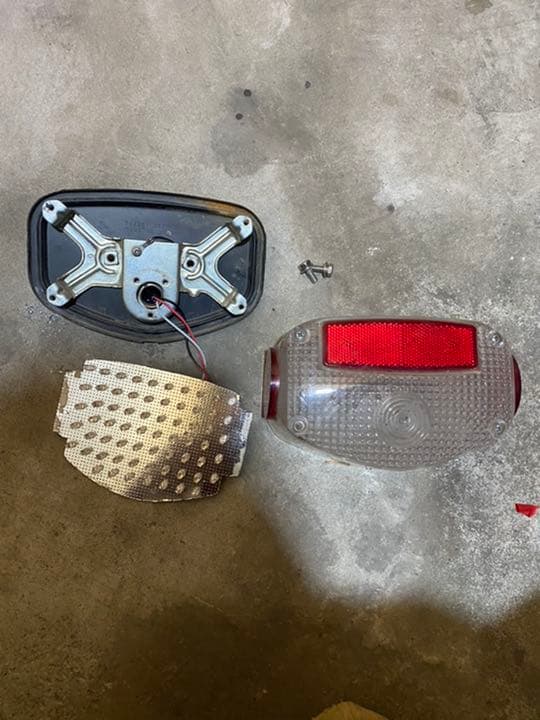 GS400 流れるようなLED くるくるテールランプレインボーRGB GS400