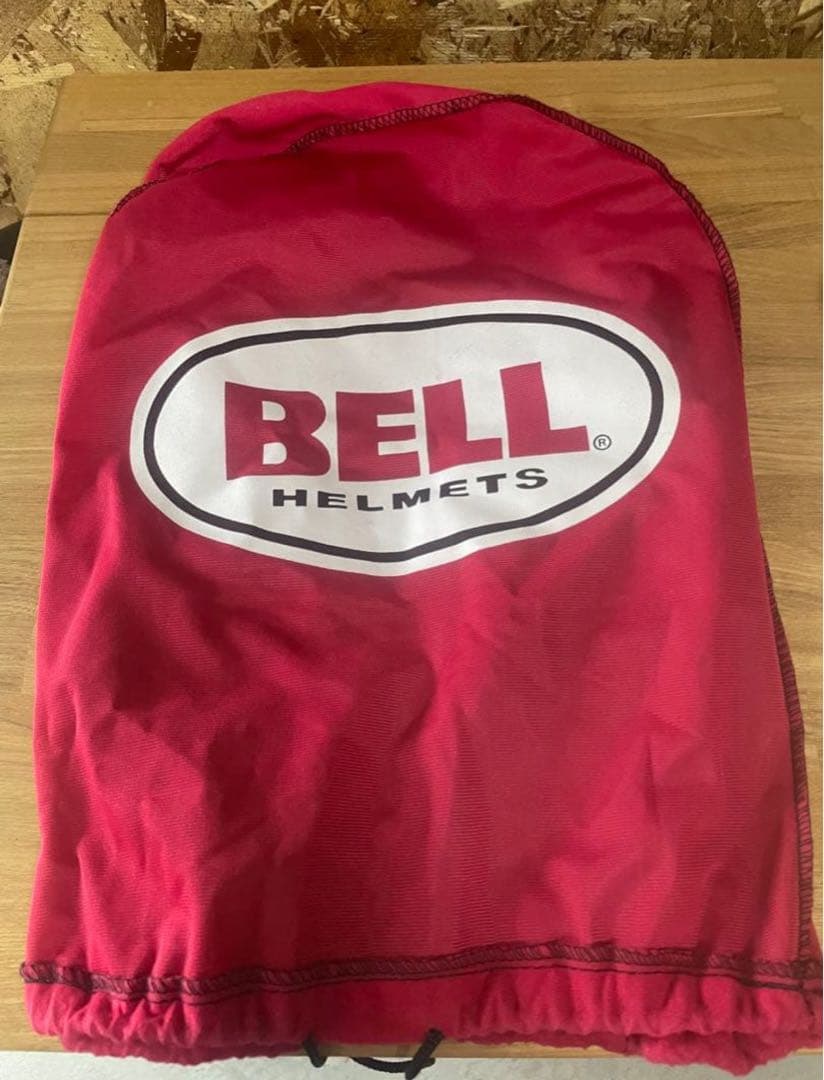 bell リボルバーエボ　ホワイト/ブラック