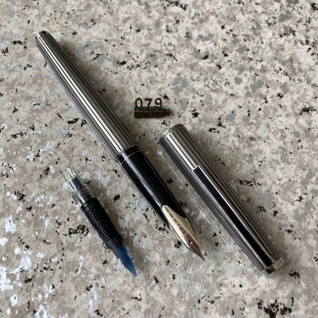 #079 オーバーホール済み　万年筆　パイロット　custom 18k