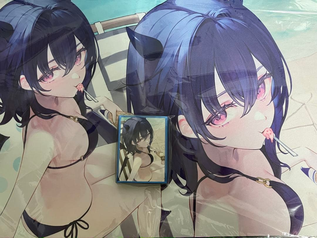 白詰草　ぶいすぽっ！　スリーブ　プレイマット　一ノ瀬うるは Amazon.co.jp: ぶいすぽっ 一ノ瀬うるは スリーブ プレイマット セット